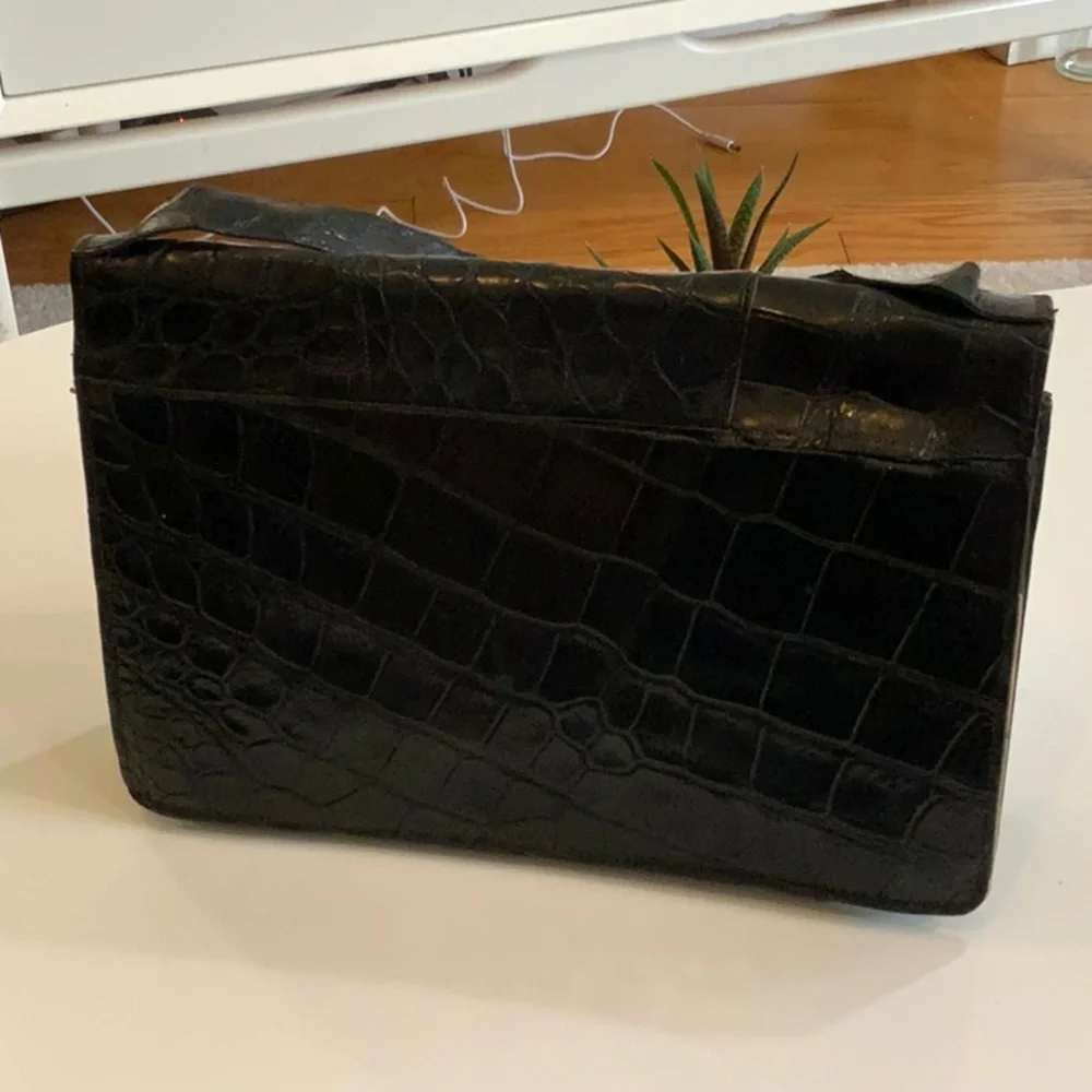 Black Quilted Leather Briefcase - Picture 2 of 5